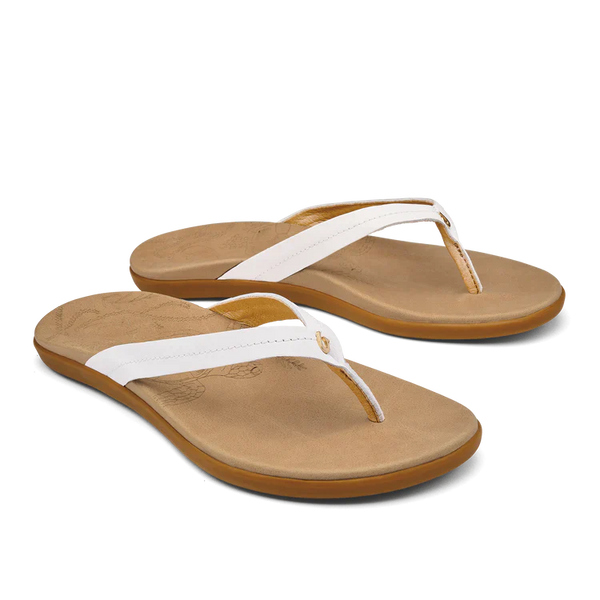 OluKai Honu Sandals - Women's