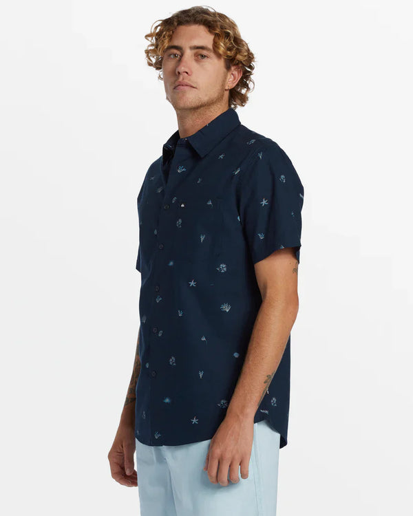 Quiksilver Apero Classic Short Sleeve Shirt - Men's