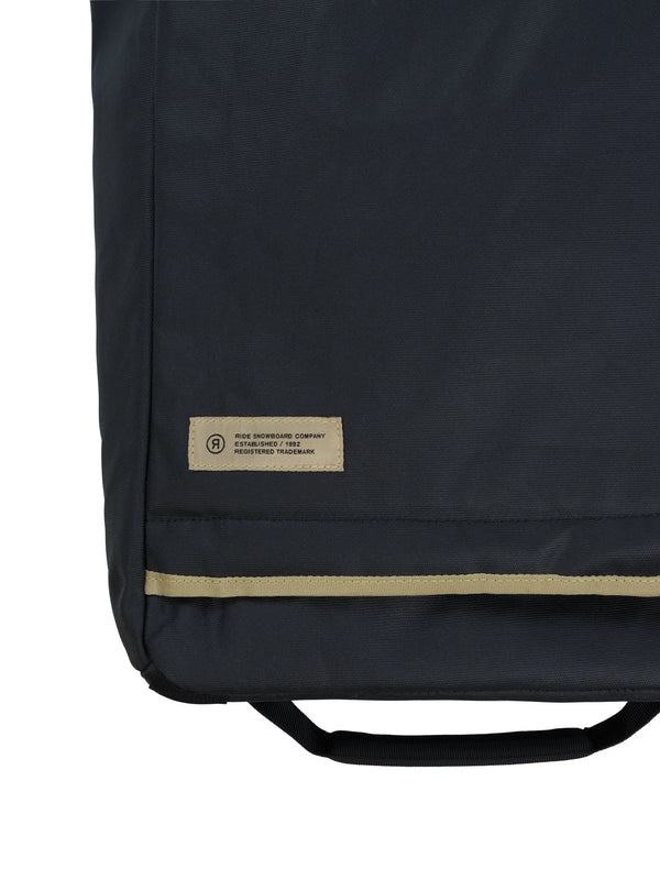 Ride The Perfect Snowboard Bag - 2025